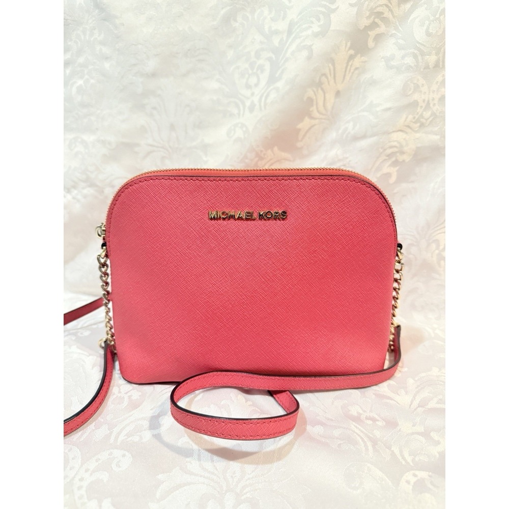 Michael Kors Cindy Dome Crossbody bag Purse vibrant pink saffiano leather